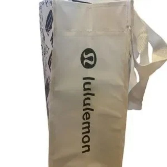 Lululemon White Reusable Shopping/Gift Snap Closure Bag “Breathe Deeply” - Picture 5 of 5